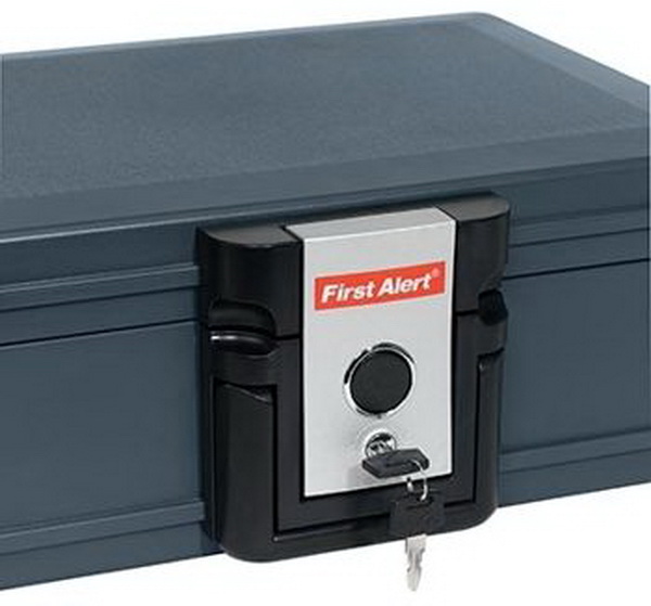 New First Alert Fire and Water Resistant Safe Box Chest Key Lock Waterproof